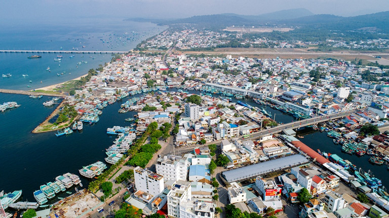 Phú Quốc dự kiến khởi công 14 dự án mới, giải ngân hơn 24.000 tỷ đồng trong 2022