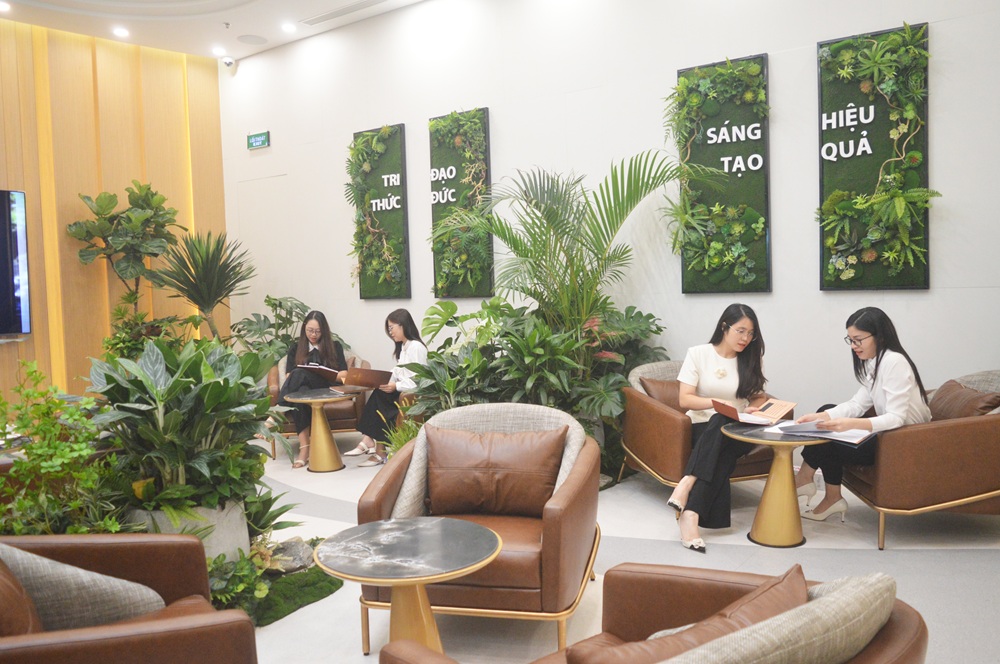 Ảnh 3 - Văn phòng thể hiện Giá trị cốt lõi của Tsan Group Tri thức - Đạo đức - Sáng tạo - Hiệu quả